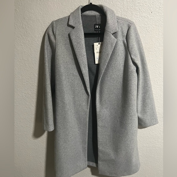 Zara coat - Picture 1 of 4